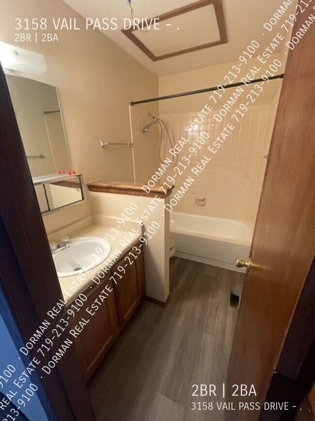 Building Photo - 3158 VAIL PASS Dr