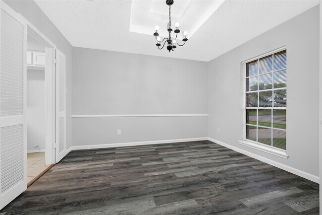 Building Photo - 11727 Scottsdale Dr