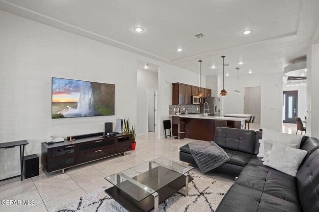 Building Photo - 244 Saltford Pl