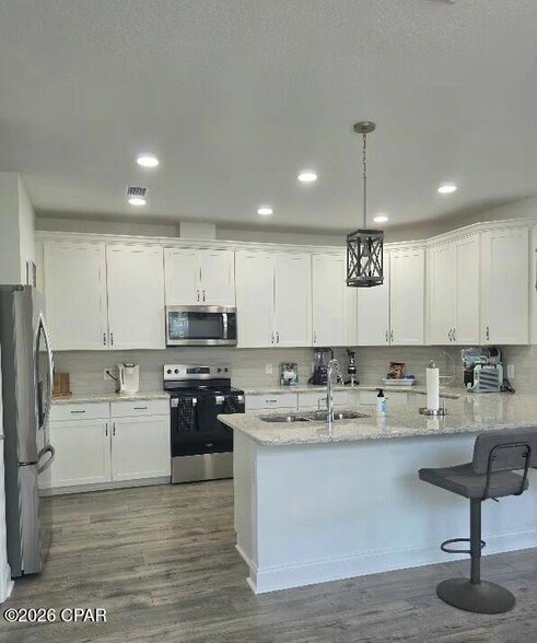 Building Photo - 8615 Sand dollar Dr