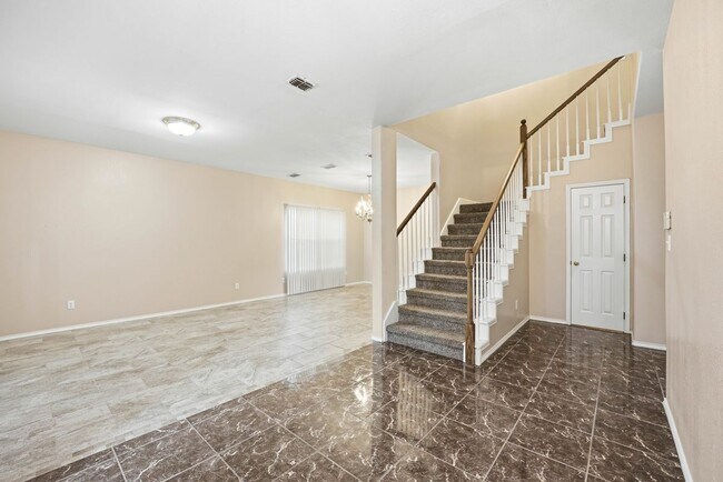 Building Photo - 2417 Frontera Rd