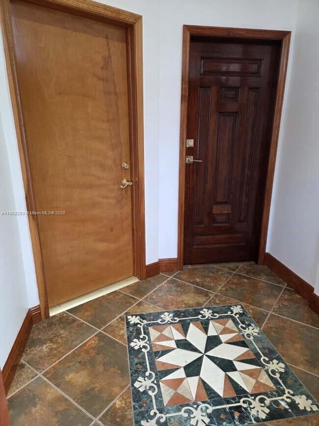 Building Photo - 5221 SW 154th Pl