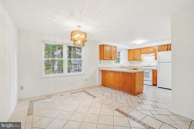 Building Photo - 13221 Black Walnut Ct