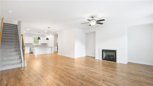 Building Photo - 1274 Ainsworth Alley