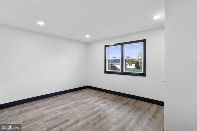 Building Photo - 140 Williamson Ave