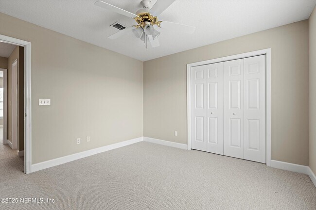 Building Photo - 7610 Sentry Oak Cir E