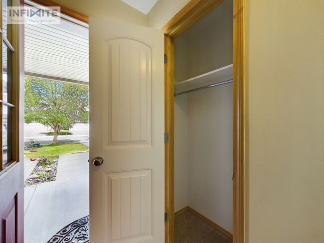 Building Photo - 3 Bedrooms | 2.5 Baths | 2-Car Garage