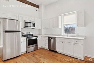 Building Photo - Newly Renovated 2 Bedroom Available for Re...