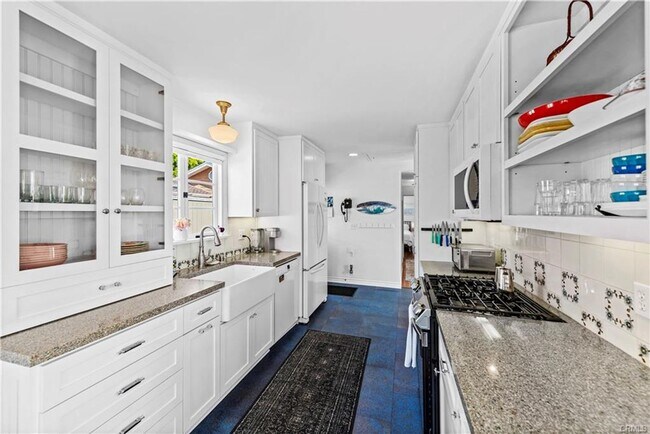 Building Photo - Laguna Village Furnished Rental