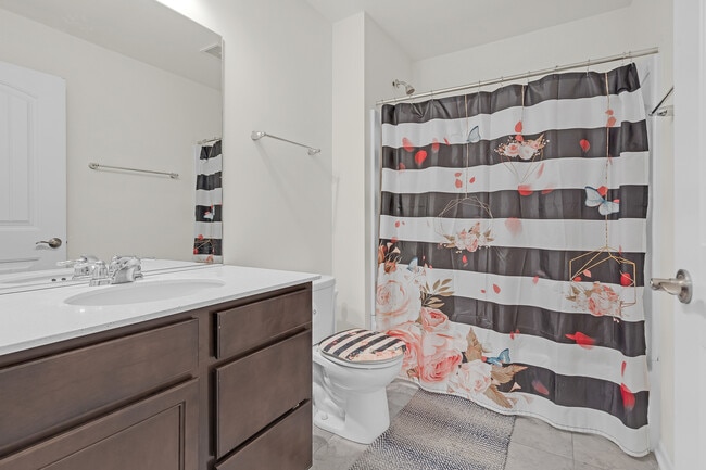 Building Photo - 61 Pacific Ave