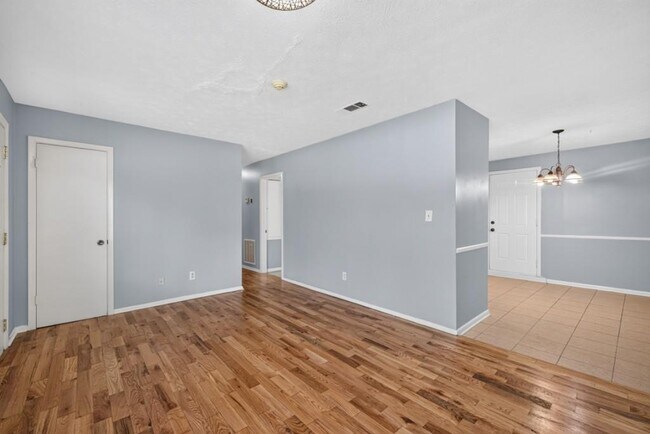 Building Photo - 4905 Annistown Rd