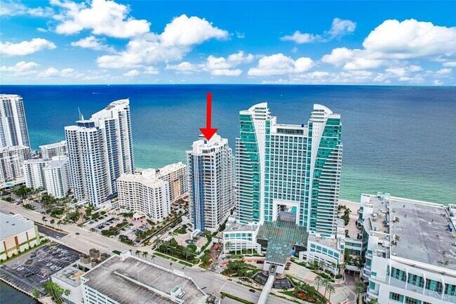 Building Photo - 3535 S Ocean Dr