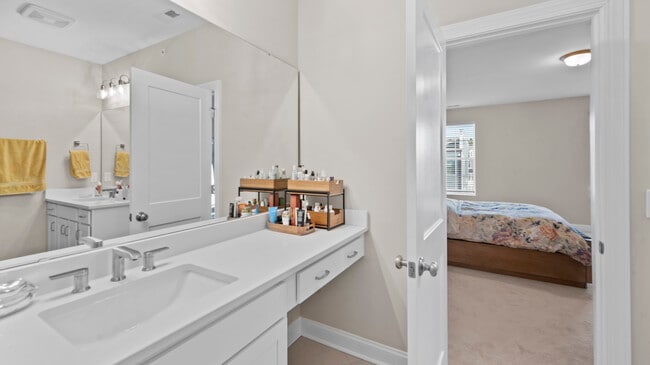 Building Photo - 11054 Ligon Mill Rd