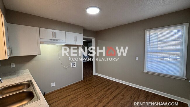 Building Photo - 1526 Railton Rd