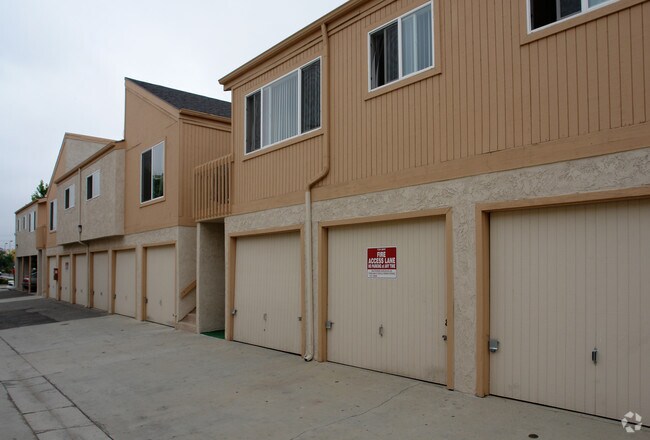 Building Photo - 7932 Aldrich Ave