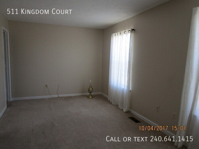 Building Photo - 511 Kingdom Ct