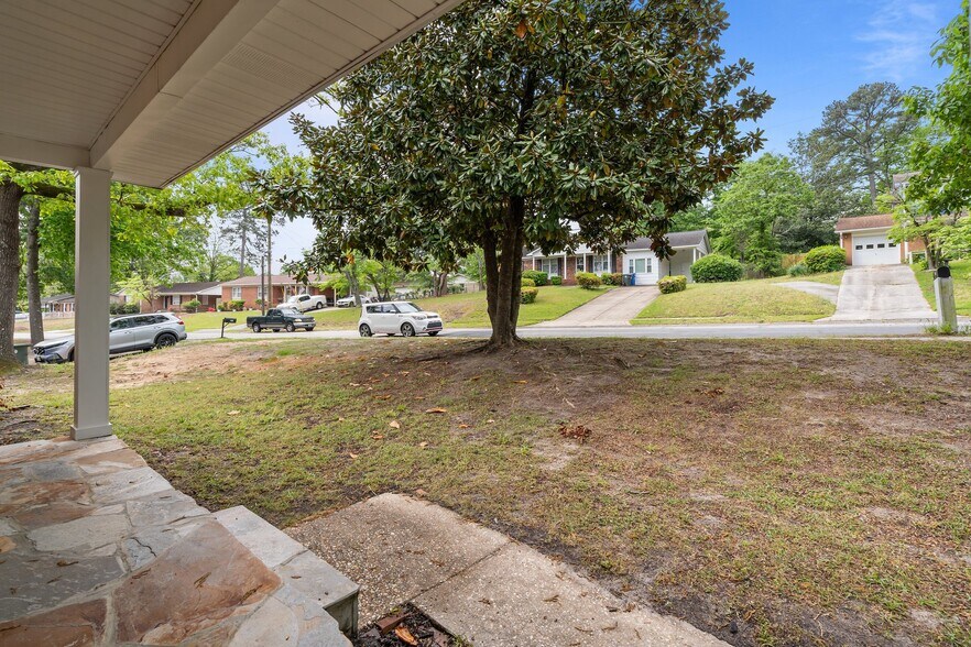 Building Photo - 5364 Silver Pine Dr