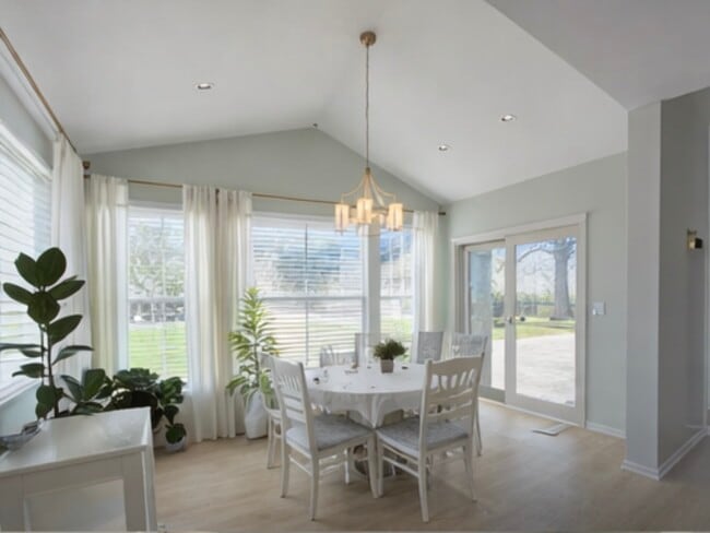 Building Photo - 1981 Angelica Ln