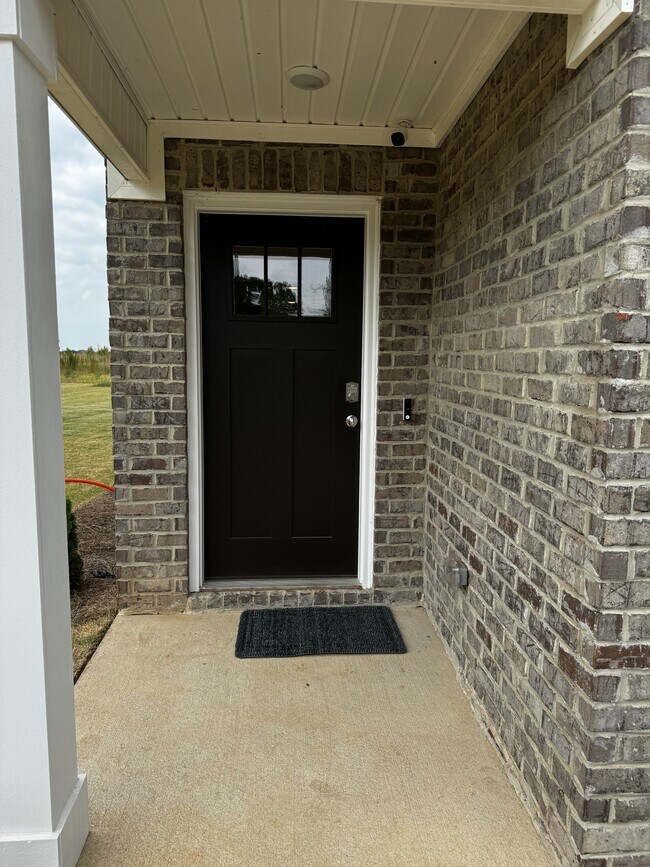 Building Photo - 230 Pedric Dr