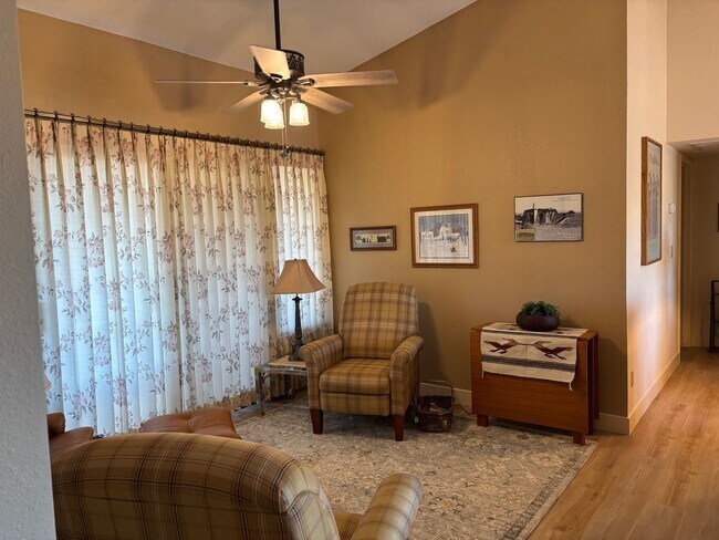 Building Photo - Welcome to this charming 2-bedroom, 2-bathroom home located in the desirable Leisure World a 45+ ...