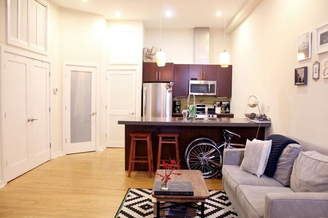 Building Photo - Icehouse residential