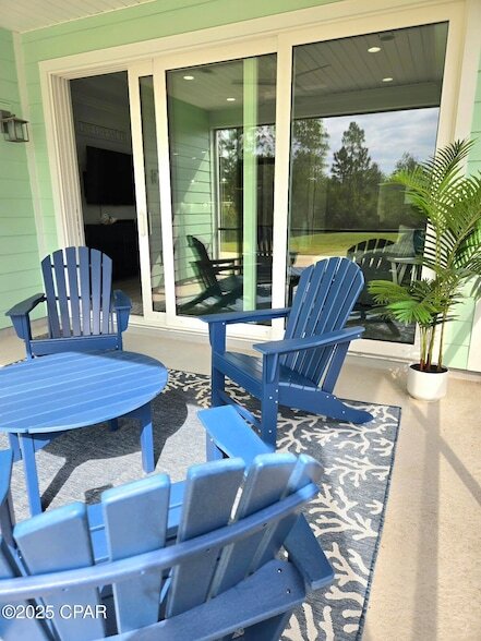 Building Photo - 9245 Cool Breeze Dr