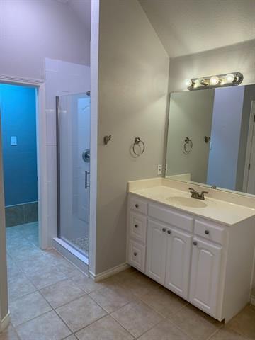 Building Photo - 7221 Valley Bend Way