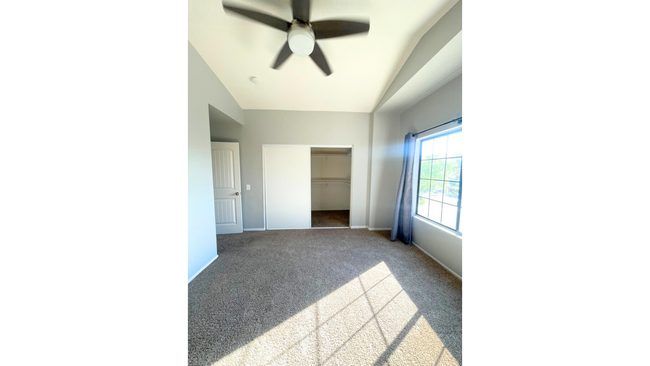 Building Photo - Temecula Pool Home - 4 Bed | 2.5 Bath