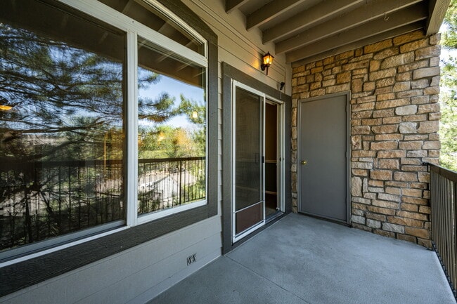 Building Photo - 2575 S Syracuse Way