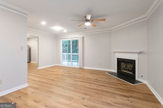 Building Photo - 1041 Plantation Way