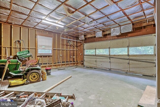 Building Photo - 7795 Penn Manor Ct