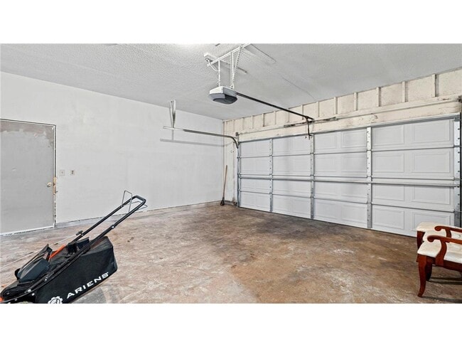 Building Photo - 11874 Jonquil St NW