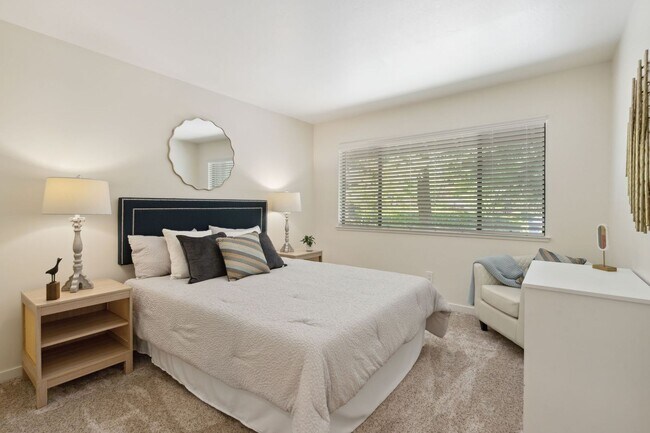 Building Photo - Single Level Luxury Home in Carmichael