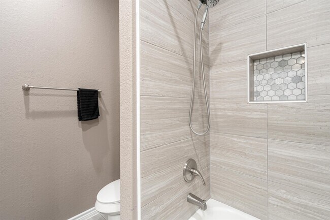 Building Photo - 266 Cielo Grande