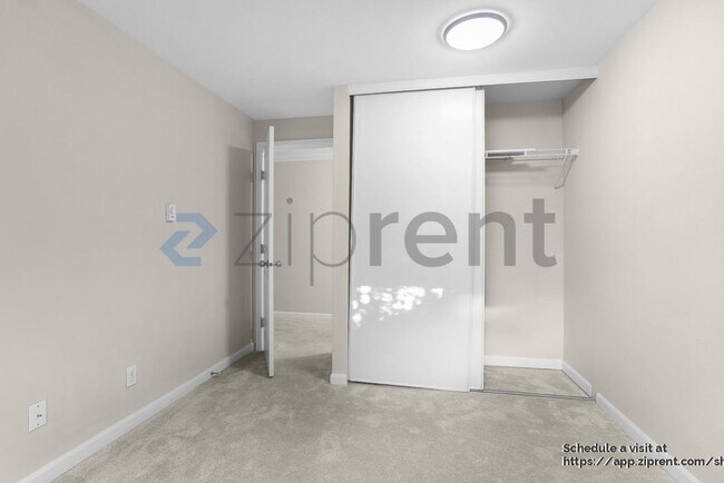 Building Photo - 10826 NE 148th Ln