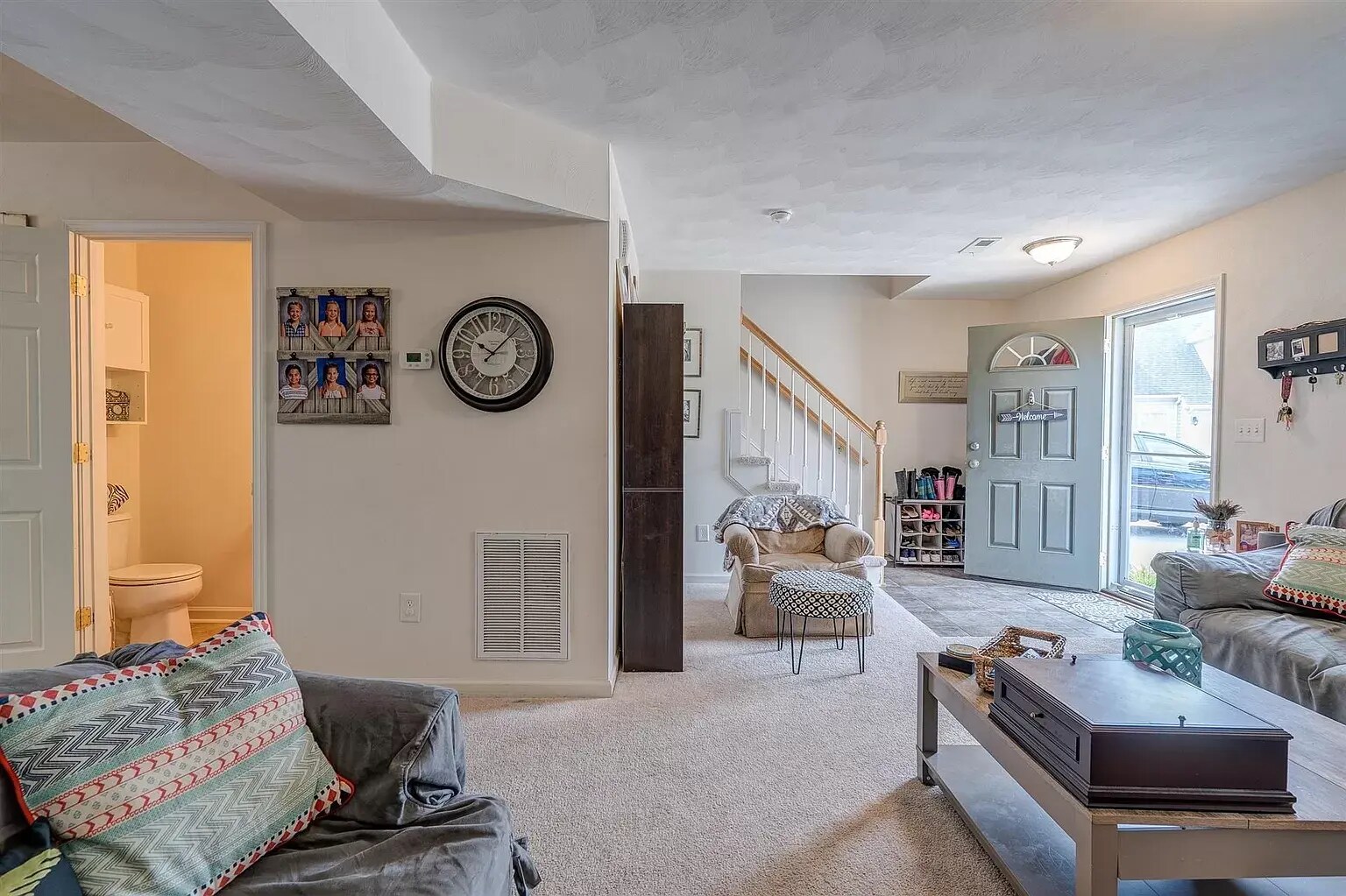 LIVING ROOM - 6767 Woodcreeper Drive