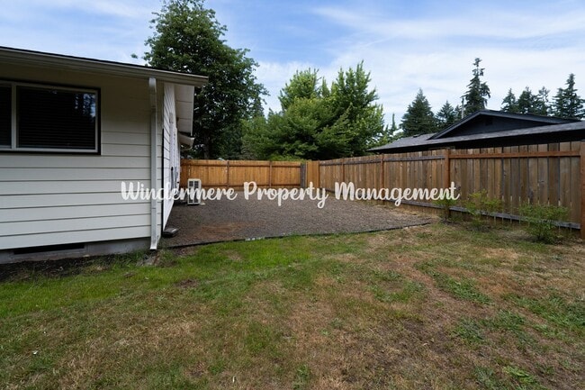 Building Photo - 11731 Gable Ave SW