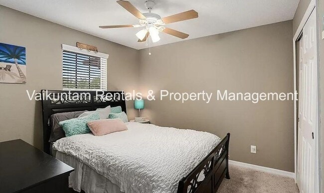 Building Photo - 7038 Buroak Ct