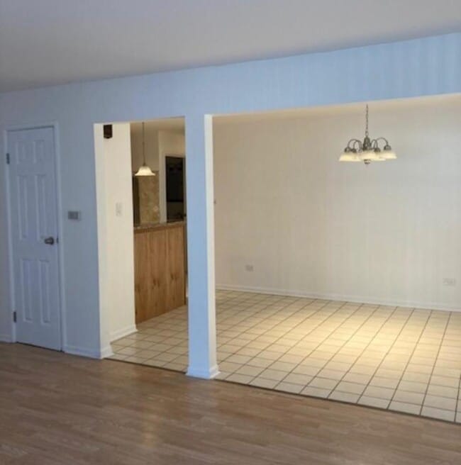 Building Photo - 10408 Major Ave