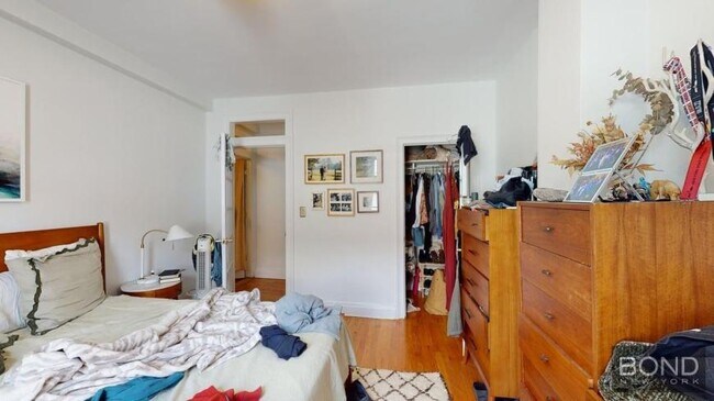Building Photo - 2 bedroom in NEW YORK NY 10024