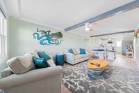 Building Photo - 885 Santa Rosa Blvd