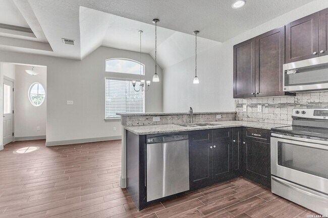 Building Photo - 350 Indian Canyon