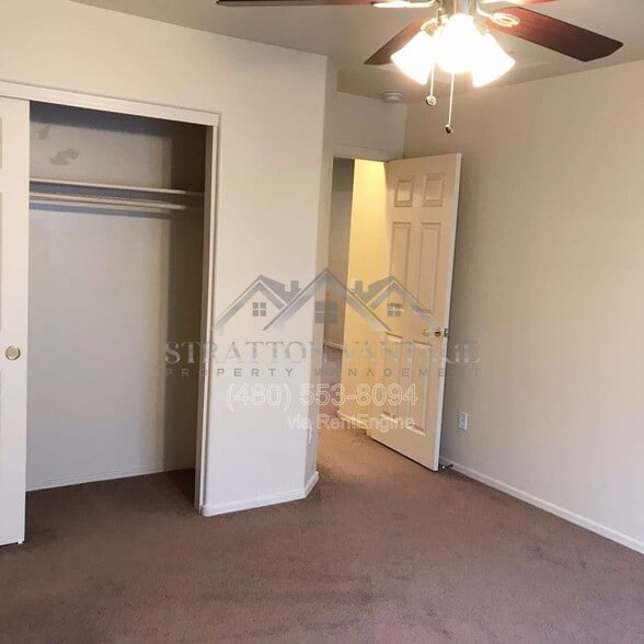 Building Photo - 2919 S 93rd Ave