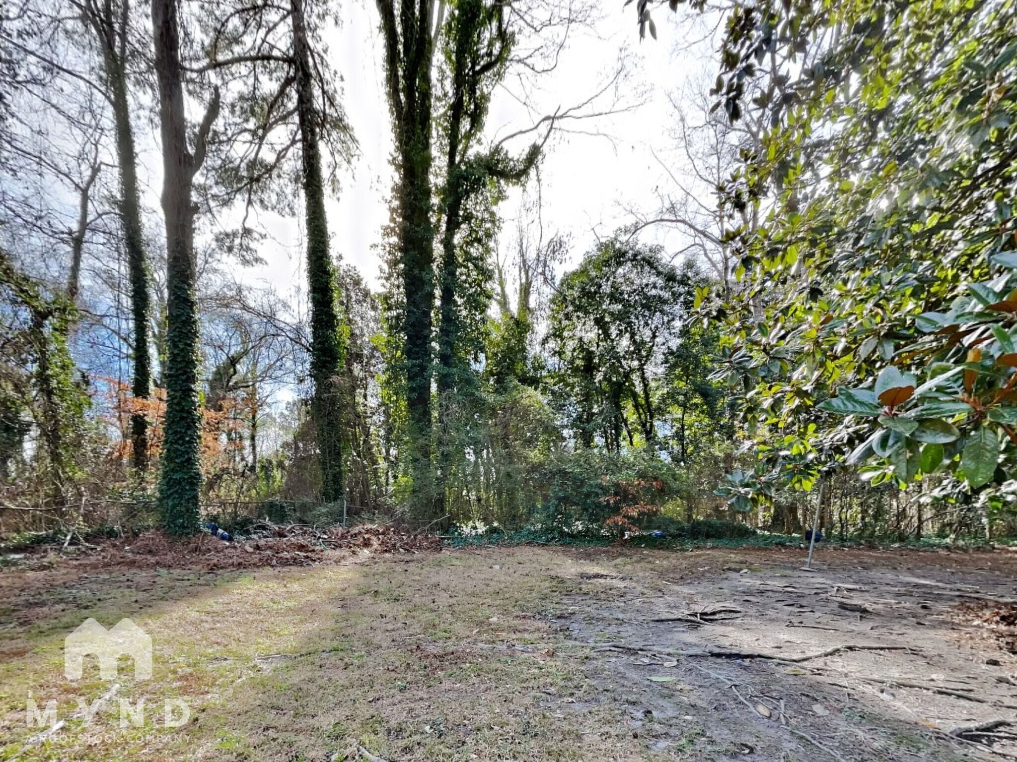 Building Photo - 3660 Hill Acres Rd SW