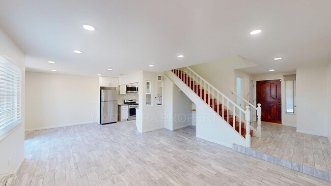 Building Photo - Beautiful 3 Bedroom Home in Garden Grove