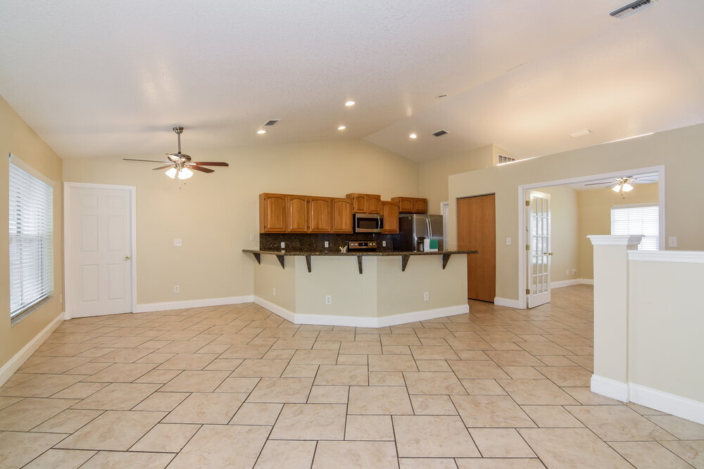 Building Photo - 23214 Sierra Rd