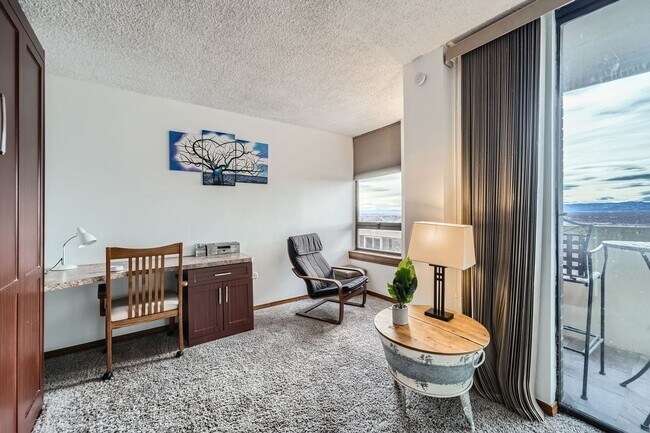 Building Photo - Downtown Denver Furnished 1 BDR w/ Rooftop...