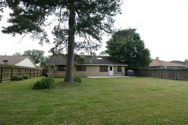 Building Photo - 21606 Glenbranch Dr