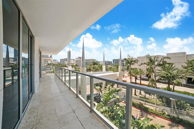 Building Photo - 3101 S Ocean Dr