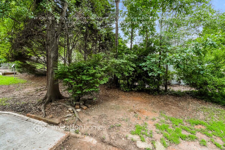 Building Photo - 3481 Dry Creek Rd